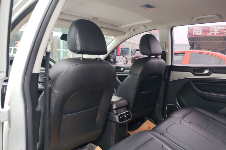 哈弗H6 2019款 运动版 1.5T 自动两驱精英型 国VI中控内饰22