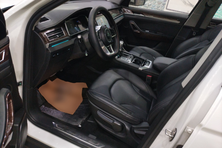 众泰 大迈X7 2017款 1.8T DCT尊贵型中控内饰19