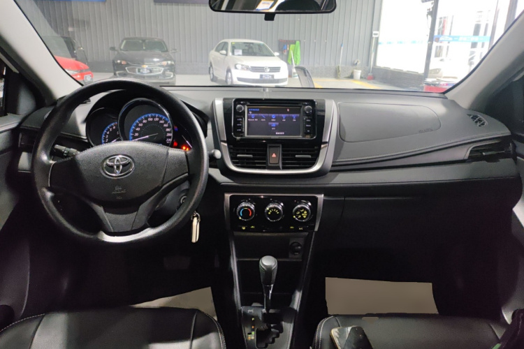 丰田 YARiS L 致炫 2016款 改款 1.5E CVT魅动版中控内饰12