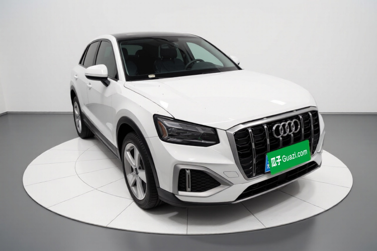 奥迪Q2L 2022款 35 TFSI 进取致雅型车身外观3