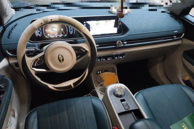 欧拉好猫 2021款 400km标准续航 维纳斯版 磷酸铁锂中控内饰7002