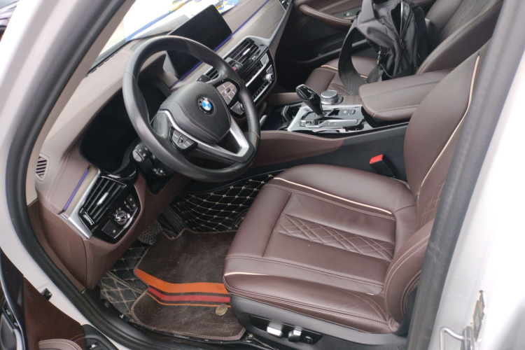 宝马5系新能源 2020款 里程升级版 530Le 豪华套装局部细节19