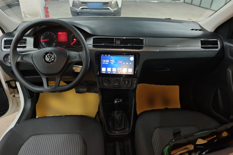 大众 桑塔纳 2018款 1.5L 自动风尚版中控内饰7002