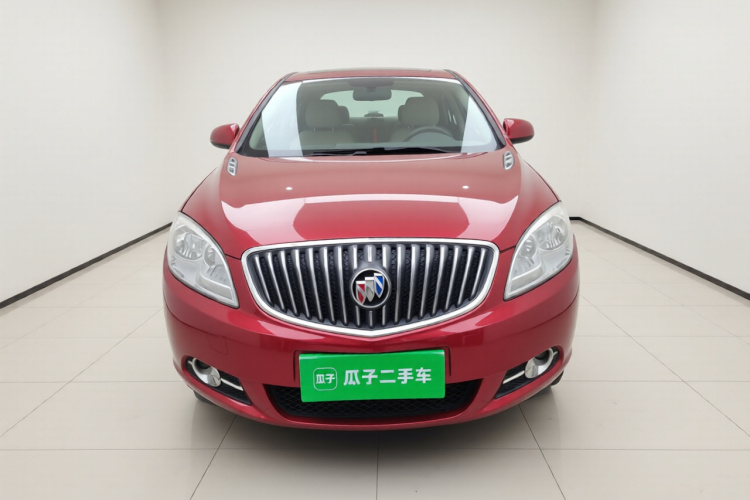 别克 英朗 2013款 GT 1.6L 自动时尚版车身外观2