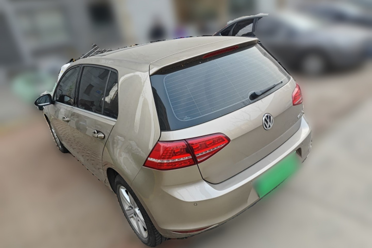 大众 高尔夫 2014款 1.6L 自动舒适型车身外观6003