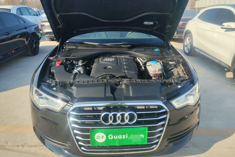 奥迪A6L 2014款 TFSI 标准型机舱底盘24