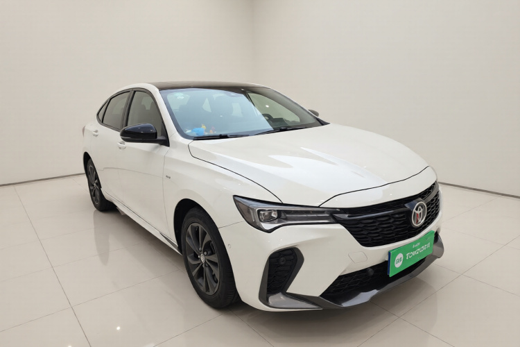 别克 威朗 2023款 Pro GS 疾风版车身外观3