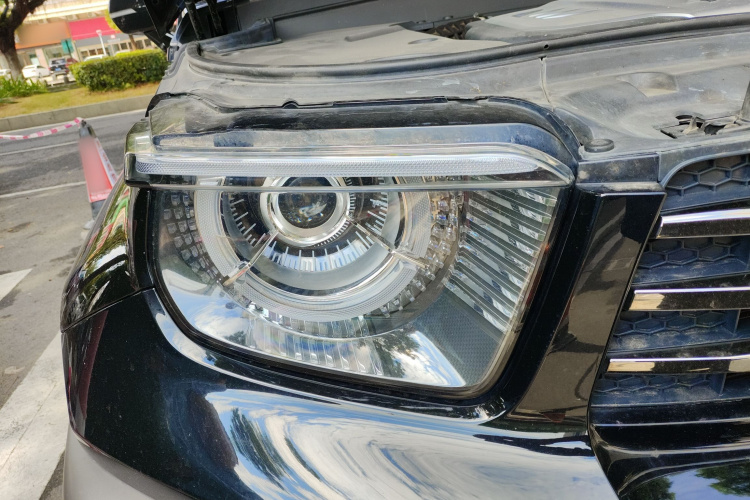 坦克700新能源 2024款 Hi4-T 极境版车身外观8