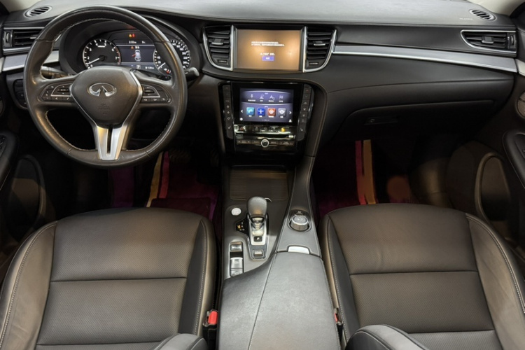 英菲尼迪QX50 2018款 2.0T 四驱菁英版局部细节16