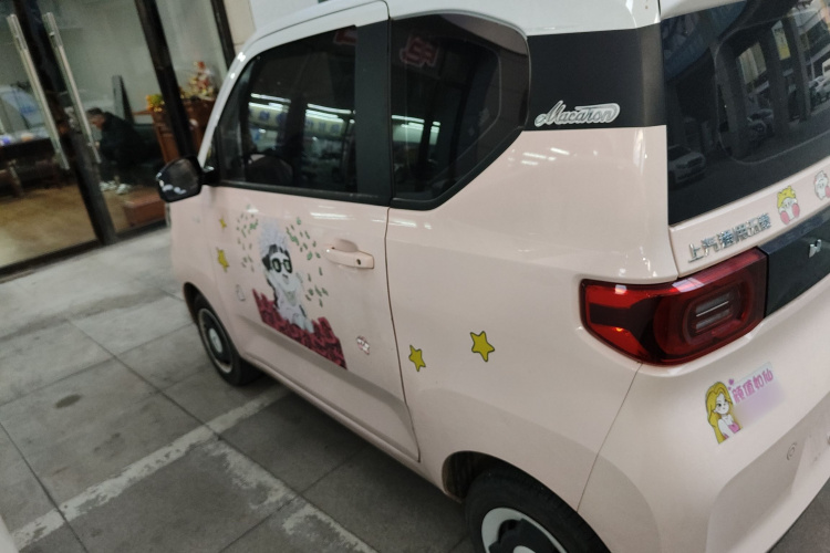 五菱汽车 宏光MINIEV 2022款 马卡龙时尚款 磷酸铁锂车身外观6003