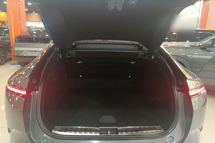 阿维塔12 2025款 Ultra增程版局部细节23