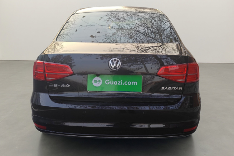 大众 速腾 2017款 1.6L 手动舒适型车身外观6