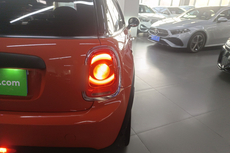MINI 2018款 1.5T ONE PLUS车身外观9