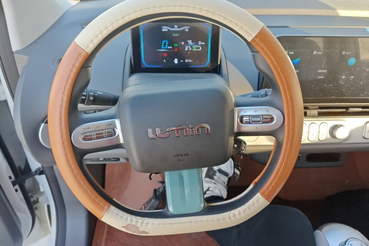 长安启源 长安Lumin 2025款 205km 香沁款中控内饰13