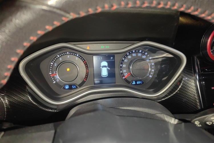 北京BJ20 2018款 1.5T CVT豪华型局部细节14