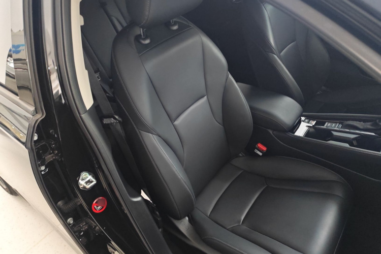 本田 英仕派 2023款 260TURBO 典雅版局部细节41