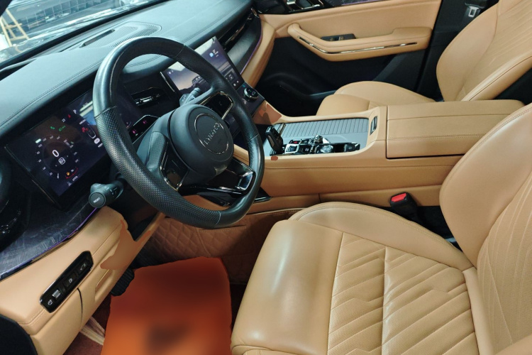 领克09 EM-P 2021款 2.0T PHEV Halo 六座中控内饰19