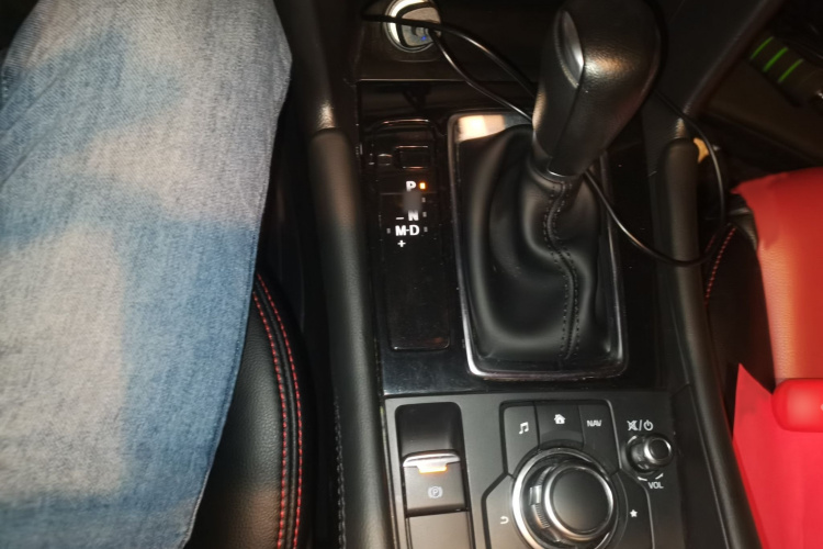 马自达3 昂克赛拉 2017款 三厢 1.5L 自动豪华型 国V局部细节18