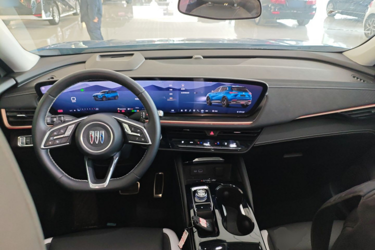 别克 2024款 昂科威S  25T 炫黑风尚版中控内饰7002