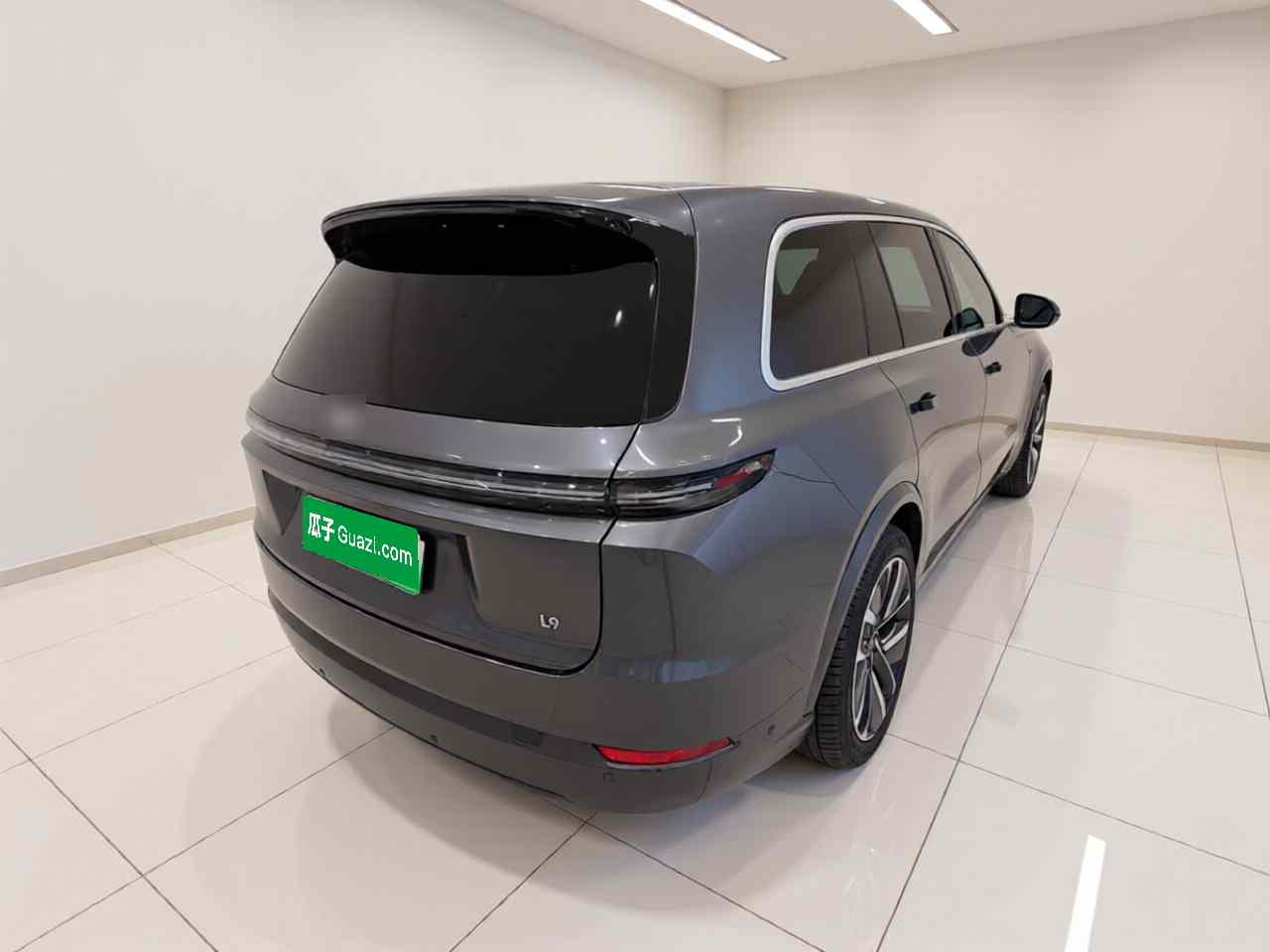 理想汽车 理想L9 2024款 Ultra(5)