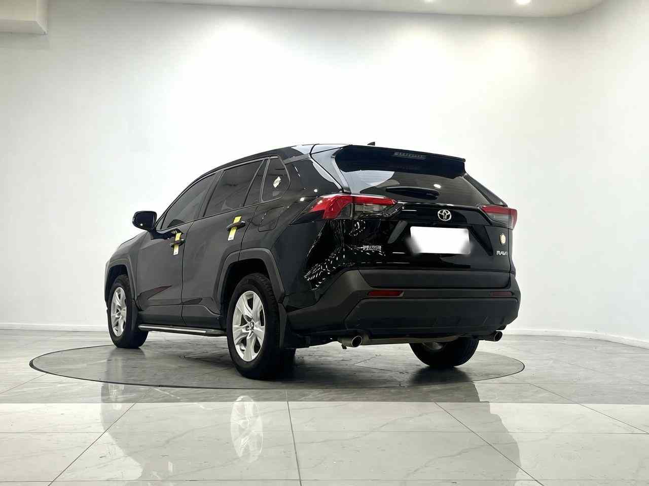 丰田 RAV4荣放 2023款 2.0L CVT两驱都市版(3)