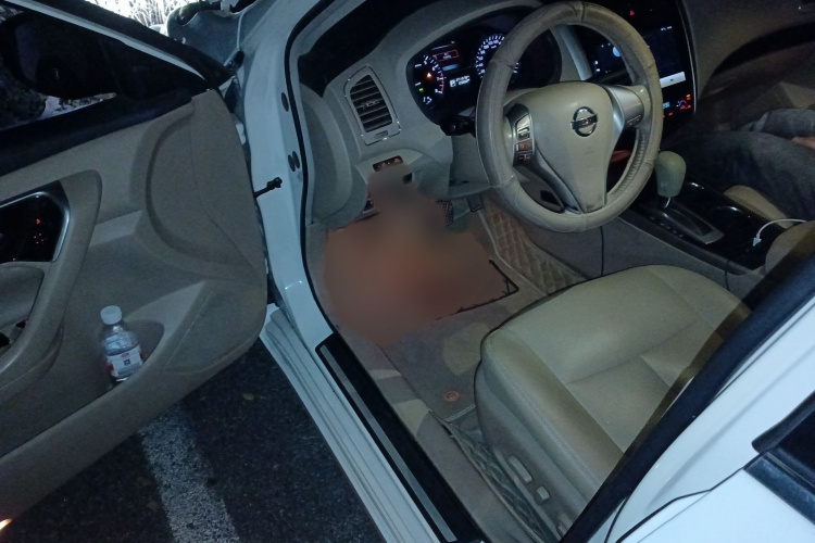 日产 天籁 2015款 2.0L XL Upper欧冠科技版中控内饰7003