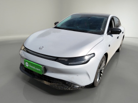 零跑汽车 零跑C01 2024款 纯电 525尊享版