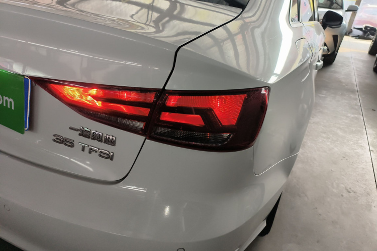 奥迪A3 2014款 Limousine 35 TFSI 自动进取型车身外观6002