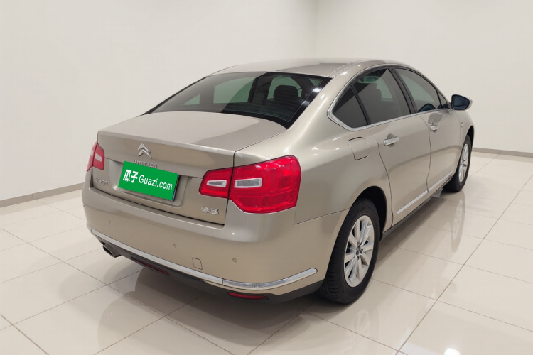 雪铁龙C5 2014款 1.6T 自动尊享型车身外观7