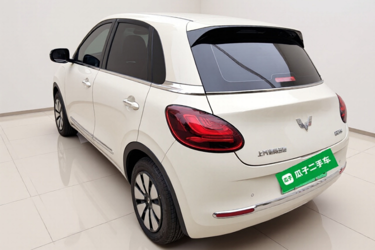 五菱汽车 五菱缤果 2023款 333km 悦享+款车身外观5