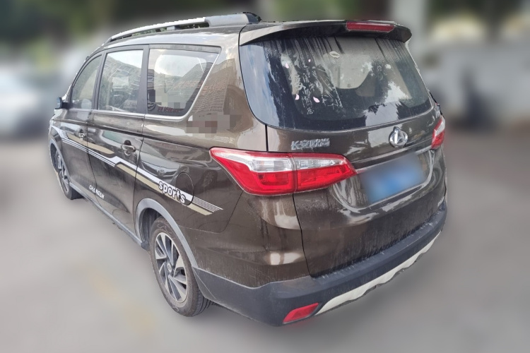 长安欧尚A800 2017款 1.6L 手动标准型车身外观5