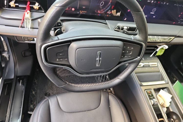 林肯Z 2022款 改款 i享 尊雅版中控内饰13