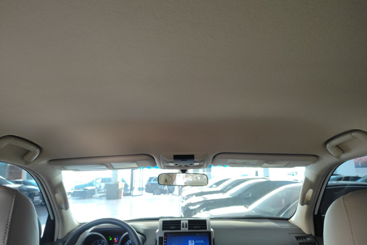 丰田 普拉多（平行进口） 局部细节22