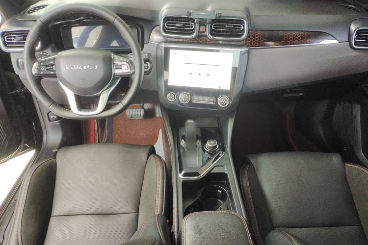 领克03 2020款 1.5TD DCT劲版中控内饰7003