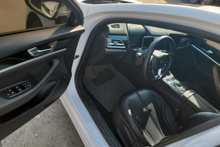 比亚迪 秦PLUS 2023款 EV 510KM 出行版中控内饰20