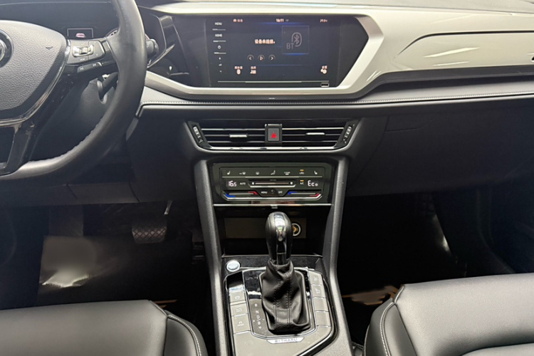 大众 途岳新能源 2021款 全景优享版中控内饰7005