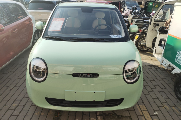 长安启源 长安Lumin 2022款 210km 香甜款车身外观2