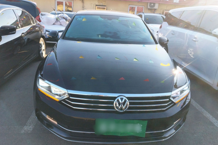 大众 迈腾 2018款 330TSI DSG 豪华型车身外观2