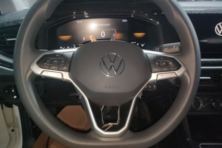 大众 朗逸 2025款 新锐 1.5L 出众新逸版中控内饰13