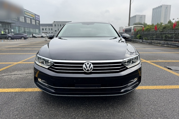 大众 迈腾 2019款 330TSI DSG 豪华型 国VI车身外观6001