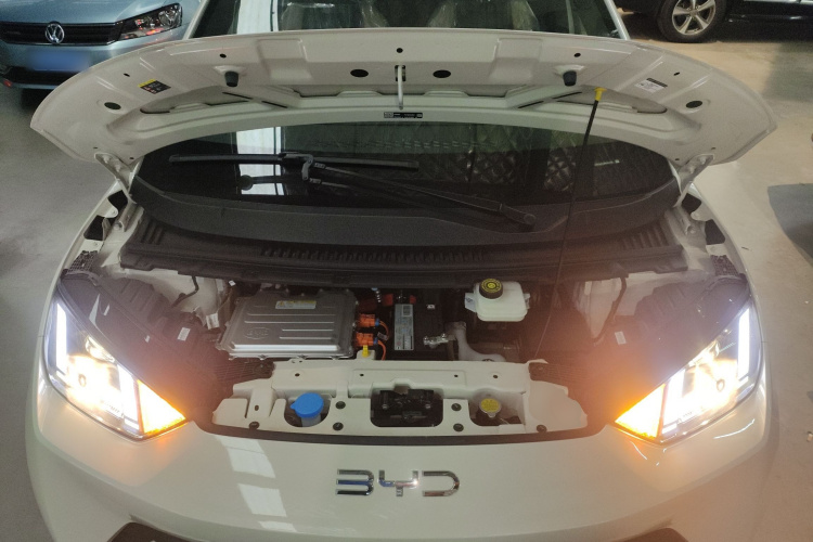 比亚迪 海鸥 2025款 305km 活力版机舱底盘24