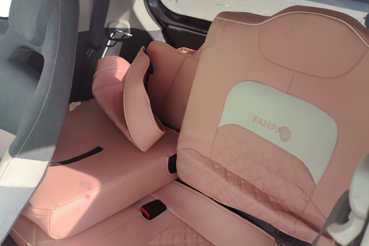 五菱汽车 宏光MINIEV 2021款 马卡龙时尚款 磷酸铁锂中控内饰21