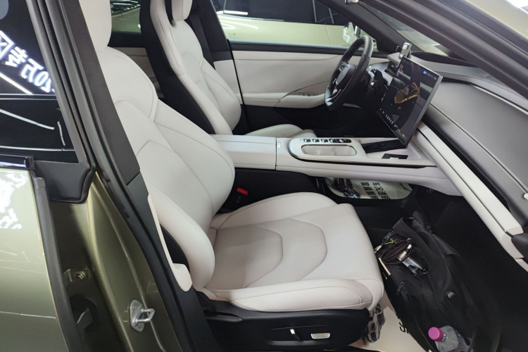 小米汽车 小米SU7 2024款 四驱超长续航高阶智驾Max版局部细节41