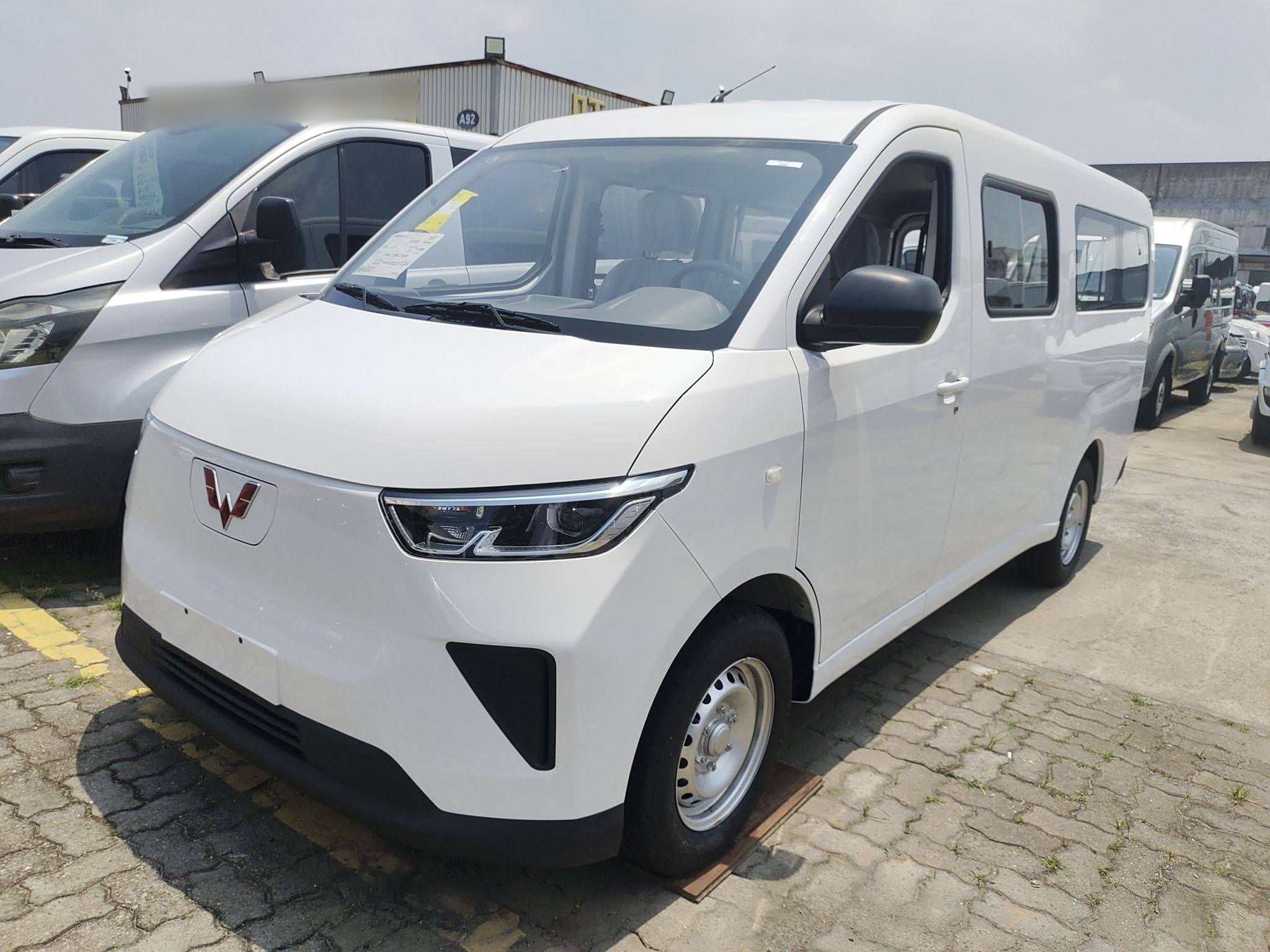 五菱汽车 五菱扬光 2024款 300KM 舒适型客车版 75kW