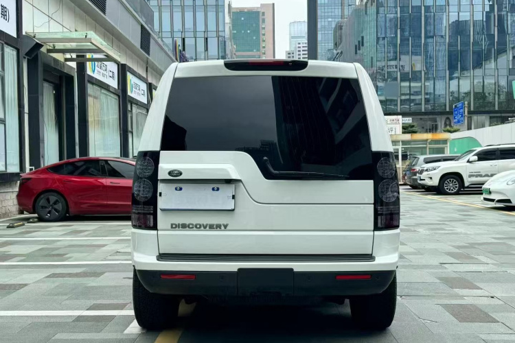 路虎 发现 2016款 3.0 SC 曜黑典藏版 HSE车身外观6001