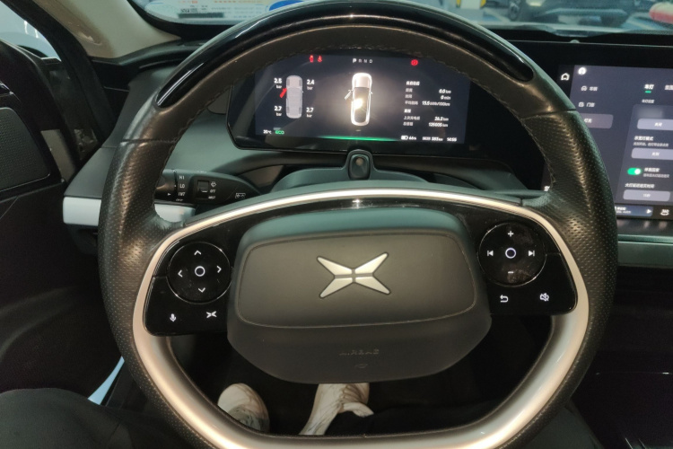 小鹏P7 2020款 670N局部细节13