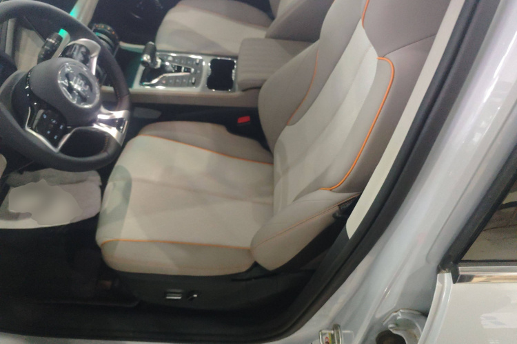 比亚迪 元PLUS 2024款 荣耀版 430KM 领先型局部细节19