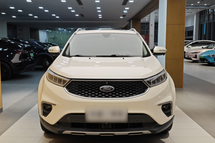 福特 领界 2019款 EcoBoost 145 CVT尊领型PLUS 国VI车身外观6001