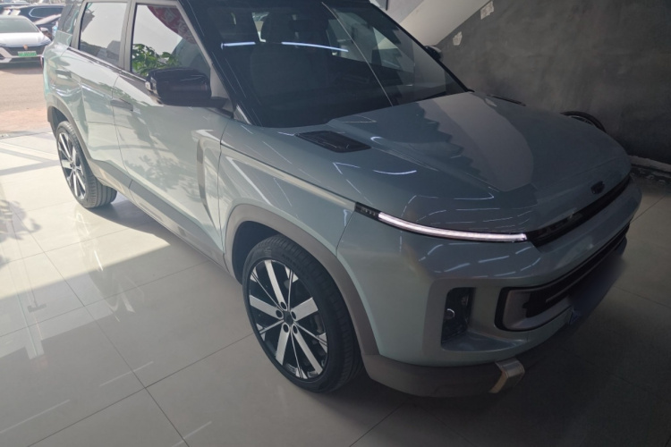 吉利汽车 吉利icon 2023款 1.5TD 巧克力醇巧版车身外观6002