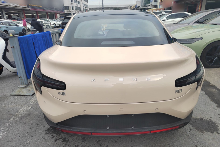小鹏MONA M03 2024款 620 超长续航车身外观6